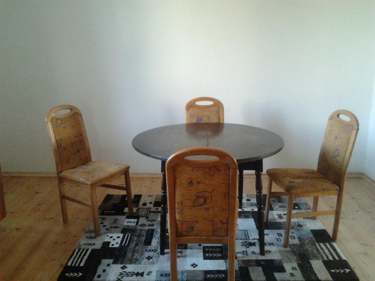 Apartman Ella - Tabor -Cz - U Stadionu Miru 1735 Экстерьер фото